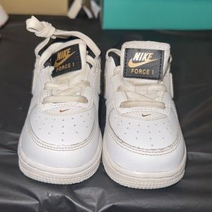 Used Nike Force 1 Toddler Sneakers